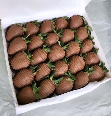 шоколад бишкек: Клубникa в шоколаде🍓🍫 «ОТБОРНАЯ» Финики в шоколаде 🍫 «КОРОЛЕВСКИЕ»