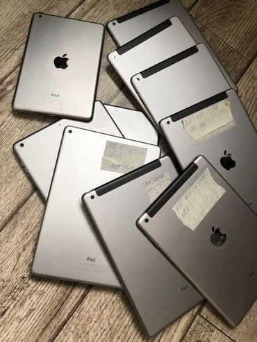 батарейка на ноутбук: Планшет, Apple, 10" - 11", Wi-Fi, Б/у, Классический цвет - Серый