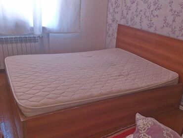 Çarpayılar: Təknəfərlik çarpayı, Bazasız, Matras ilə, Siyirməsiz lalafo.az -da Çarpayılar: Təknəfərlik çarpayı, Bazasız, Matras ilə, Siyirməsiz