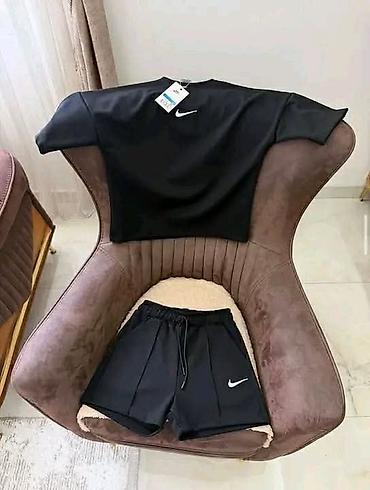romboidi: GUESS i nike ženski komplet – majica kratkih rukava + šorts Turska — 8