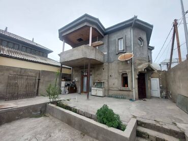 bineqedi qesebesinde kiraye evler: Binəqədi qəs. 5 otaqlı, 140 kv. m, Kredit yoxdur, Yeni təmirli