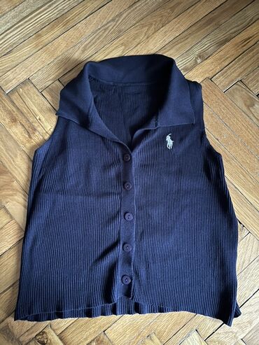 Plaşlar: Yeni kimidir 1 dəfə geyinilib 
Standart