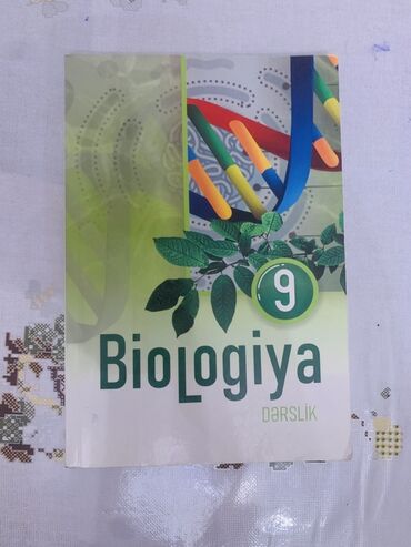 Rus dili: Bu dərs vəsaiti 9-cu sinif şagirdləri üçün nəzərdə tutulmuş biologiya