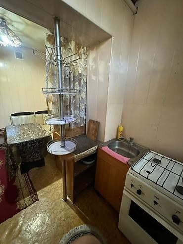 Продажа квартир: 3 комнаты, 64 м², Золотой квадрат 106 серия, 1 этаж, Косметический ремонт — 4