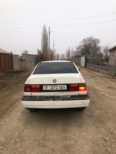 Volkswagen: Volkswagen Vento: 1996 г., 1.8 л, Механика, Бензин, Седан