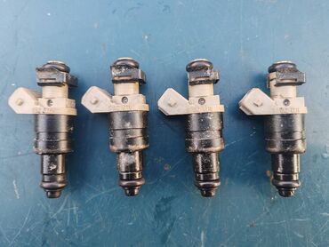 Auto delovi: Dizna ubrizgavanja goriva Lada 21214i Niva, Lada 112 br.3. Polovno — 1