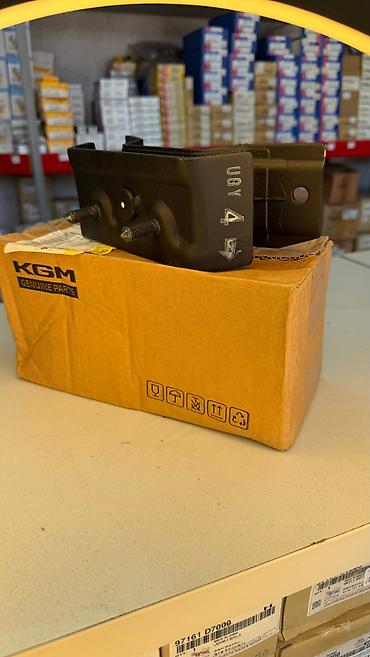 kgm: Опора двигателя KGM (Genuine Parts) для KIA,HYUNDAI Переходите на — 1