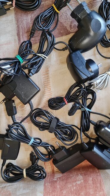 Lenovo: RAZNI MUSKI SATOVIJEFTINO za stare mobilne telefone, retro, cwna po — 9