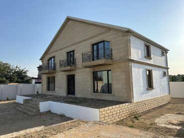 Mənzillər: Novxanı 4 otaqlı, 250 kv. m, Kredit yoxdur, Təmirsiz