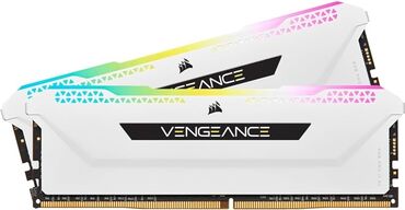 Оперативная память (RAM): Продается отличная оперативная память DDR4 Corsair Vengeance RGB Pro