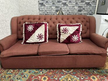 бескаркасный диван кровать: Диван-керебет, Колдонулган