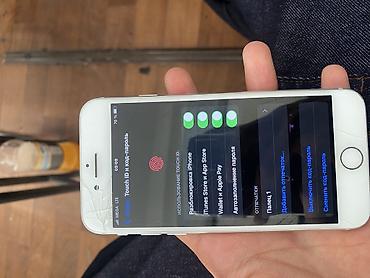 восьмой iphone: IPhone 8, Б/у, 64 ГБ, Белый, Чехол, 96 % — 9