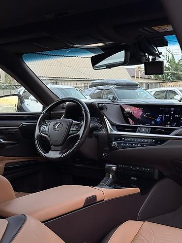 Продажа авто: Lexus ES: 2020 г., 2.5 л, Гибрид, Седан — 6