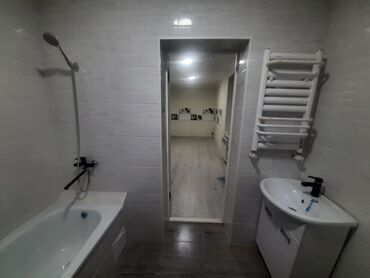 участки новопокровка: 70 м², 4 комнаты, Свежий ремонт Без мебели at lalafo.kg участки новопокровка: 70 м², 4 комнаты, Свежий ремонт Без мебели