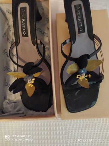 h m zenske papuce: Fashion slippers, 40