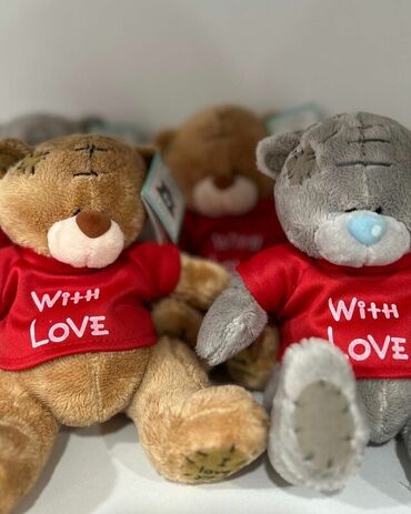 Oyuncaqlar: Panda mişqa və Teddy asılqan. Ətraflı məlumat üçün zəng və ya whatsapp — 7