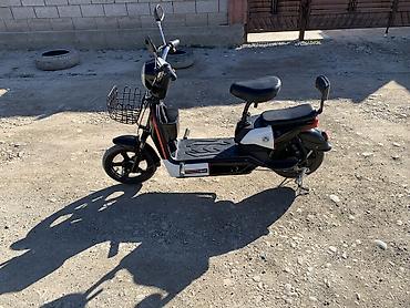 электроскутеры: Продаю электроскутер, в отличном состоянии. 48 v / 12 ah / 350 w — 2