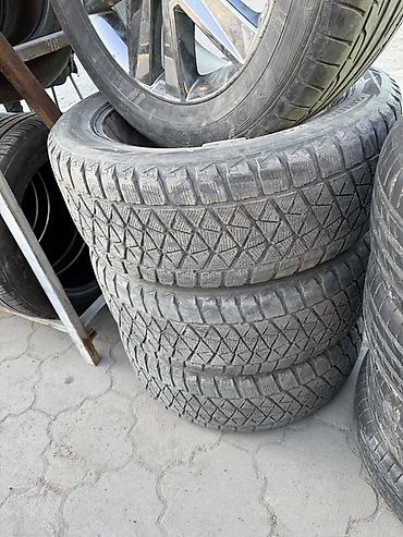 Дөңгөлөктөр монтажда 265 / 50 / R 20, Кыш, Колдонулган, Комплект, Жеңил унаалар, Куйма, тешиктери - 4