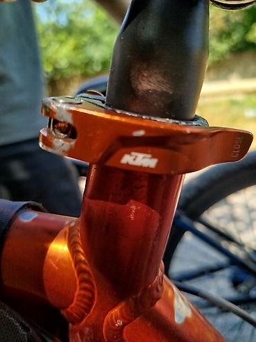 velosiped satiram 28: Giant dağ velosipedi. Heç bir problem yoxdu. velosiped 13 kg di — 10