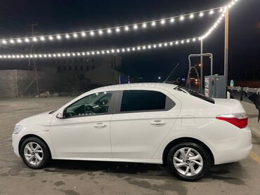 Citroen: Citroen C-Elysee: 1.6 l | 2015 il 218000 km Sedan — 3