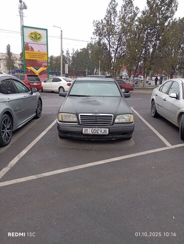 полированная машина: Mercedes-Benz C-Class: 1994 г., 1.8 л, Механика, Бензин, Седан
