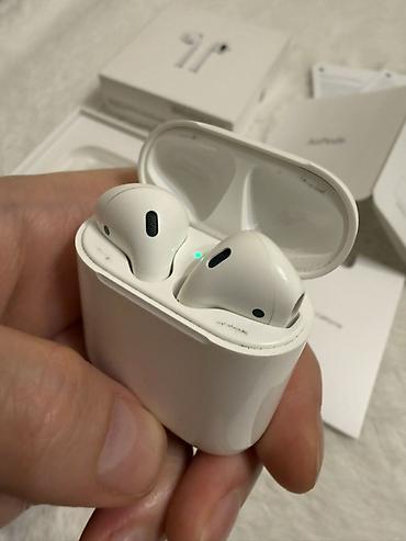 black: Беспроводные наушники-вкладыши, Apple, Airpods 2, Б/у — 1