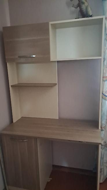 komputer stolu: - İş masası və divan dəsti İş masası: - Material: laminat/LDSP, ağ və — 1