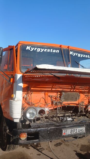 Другой строительный транспорт: КАМАЗ самосвал, оранжевый, 6х4 Основные характеристики: - — 11