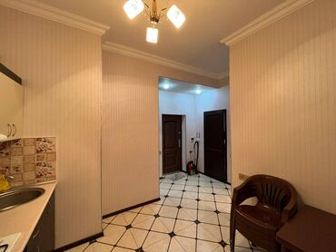 Uzunmüddətli kirayə mənzillər: Binəqədi rayonu 9 mikrarayonda yeni tikili 16 mərtəbəli binanın 5-ci — 11