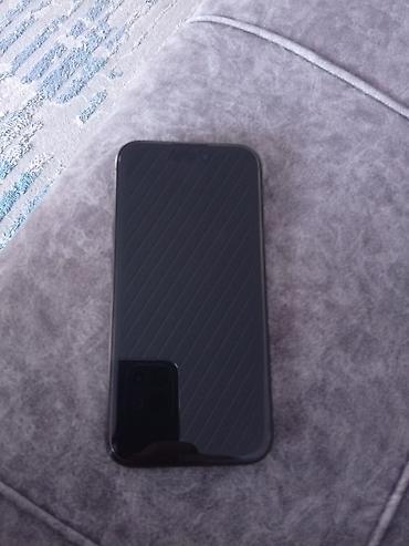 планшет ноутбук 2 в 1: IPhone 15 Pro, Б/у, 256 ГБ, Black Titanium, Зарядное устройство, 86 % — 1