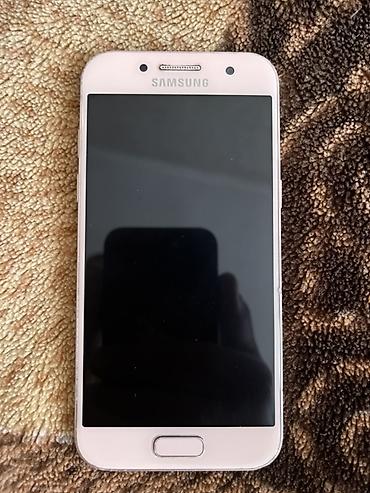 samsung galaxy а3: A3 (2017) состояние идеальное отпечаток а работает Цена 3000 сом — 1
