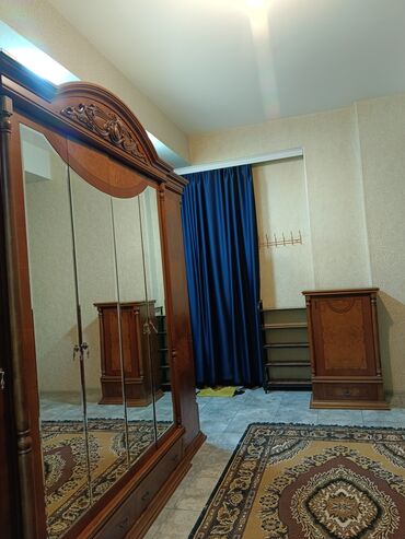 Uzunmüddətli kirayə mənzillər: Uzunmüddətli kirayə mənzil – tam mebellə - Geniş və işıqlı otaq — 14