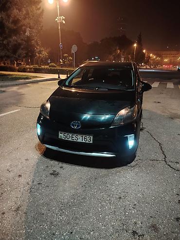 Toyota: Toyota Prius: 1.8 l | 2014 il Hetçbek — 14