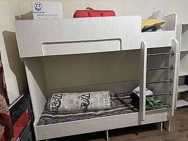 Кровати: Двухъярусная кровать из ЛДСП в светлом древесном оттенке б/у — 4