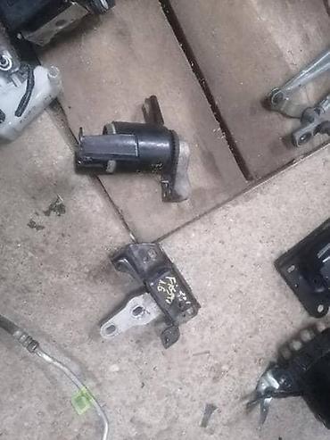 prodaj: NOSACI MOTOR 1.6 ZA FORD C-MAX, FIESTA, FOCUS . OD 2002. DO 2017 — 1