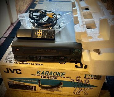купить видеомагнитофон новый: Продам почти новый видеомагнитафон JVC с пультом в коробке за 2000