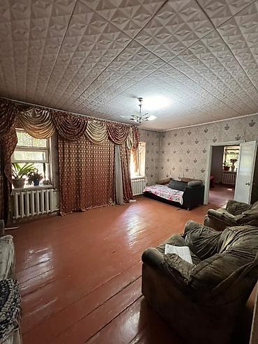 Үйлөрдү сатуу: 5 бөлмө, 91 м², 10 соток, Бишкек, Восток а. Кыймылсыз мүлк агенттиги — 5