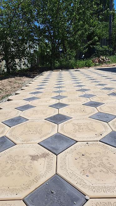 Кладка: Укладка брусчатки Гарантия, Монтаж, Бесплатная консультация Больше 6 лет опыта — 6