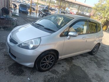 honda jazz фит: Honda Fit: 2002 г., 1.5 л, Автомат, Бензин, Хетчбек