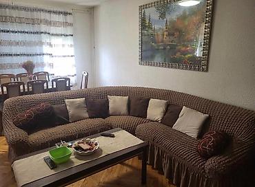 Prekrivači za nameštaj: Prekrivači za ugaone sa karnerima🌺
Cena 4.900 dinara🌺. E — 2