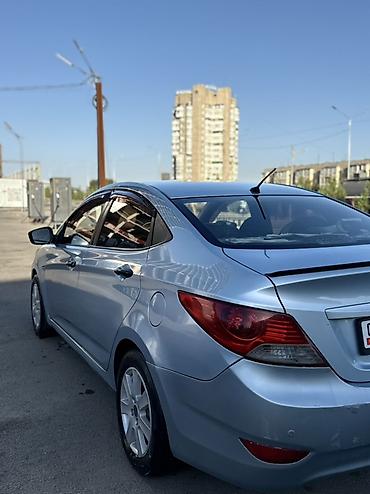 hyundai solaris i: Hyundai Solaris: 2012 г., 1.4 л, Механика, Бензин, Седан — 2