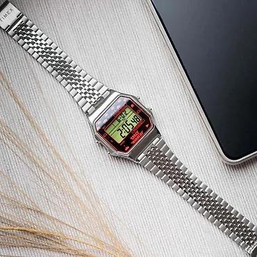 Ručni satovi: AKCIJA TIMEX T80 TW2V30000U8 - 34mm -Space Invaders Limited Potpuno — 1