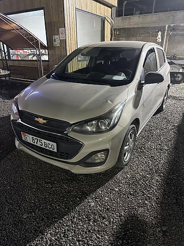 Chevrolet Spark: 2018 г., 1 л, Вариатор, Бензин, Хэтчбэк