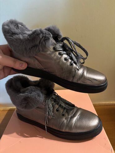 Tuflilər: Tuflilər, Ölçü: 41, İşlənmiş — 2