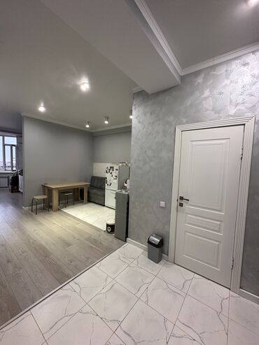 квартира с подселением арча бешик: 1 бөлмө, 42 кв. м, Жеке план, 3 кабат, Косметикалык ремонт