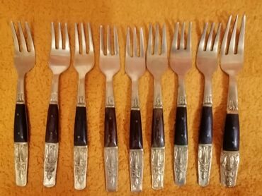Süfrə ləvazimatları: Məhsul: Dekorativ naxışlı tutacaqlı süfrə ləvazimatı dəsti Tərkibi və
