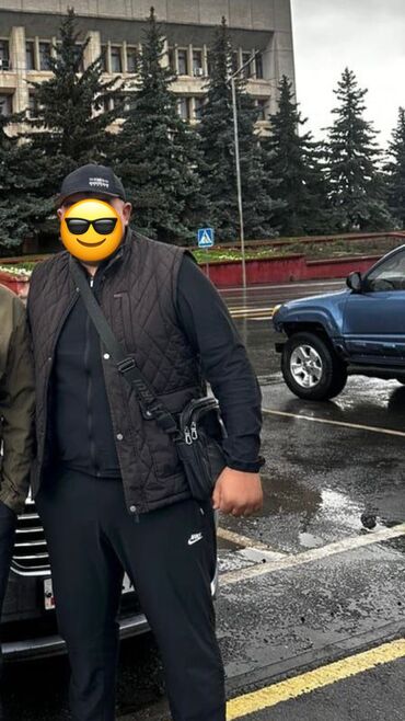 разный: Ищу работу! 	•	График: сменный 	•	Рост: 1,85 м 	•	Вес: 120 кг