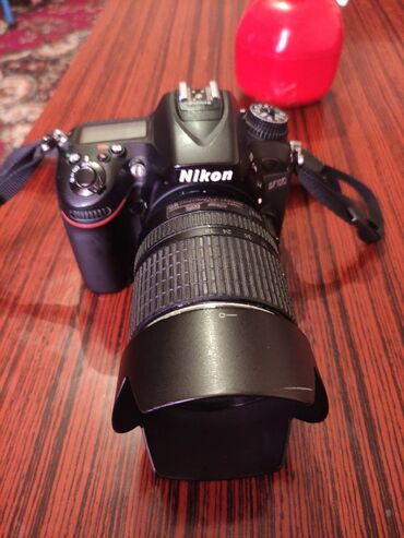аккумулятор nikon: Yaxşı vəziyyətdə Nikon D7100, propek 110k, satma səbəbim fotoqraflıq