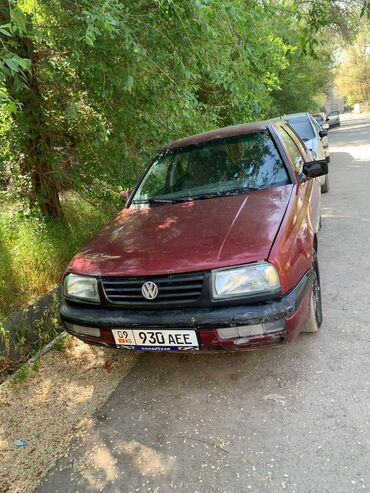 токмок машина кж: Volkswagen Vento: 1995 г., 2 л, Механика, Бензин, Седан