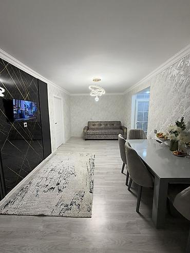 Qonaq otağı dəstləri: Mebel dəsti – qonaq otağı üçün Tərkibi: - 6 nəfərlik yemək masası — 5